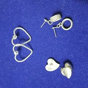 🔥🔥Earring bundle VTG 70's